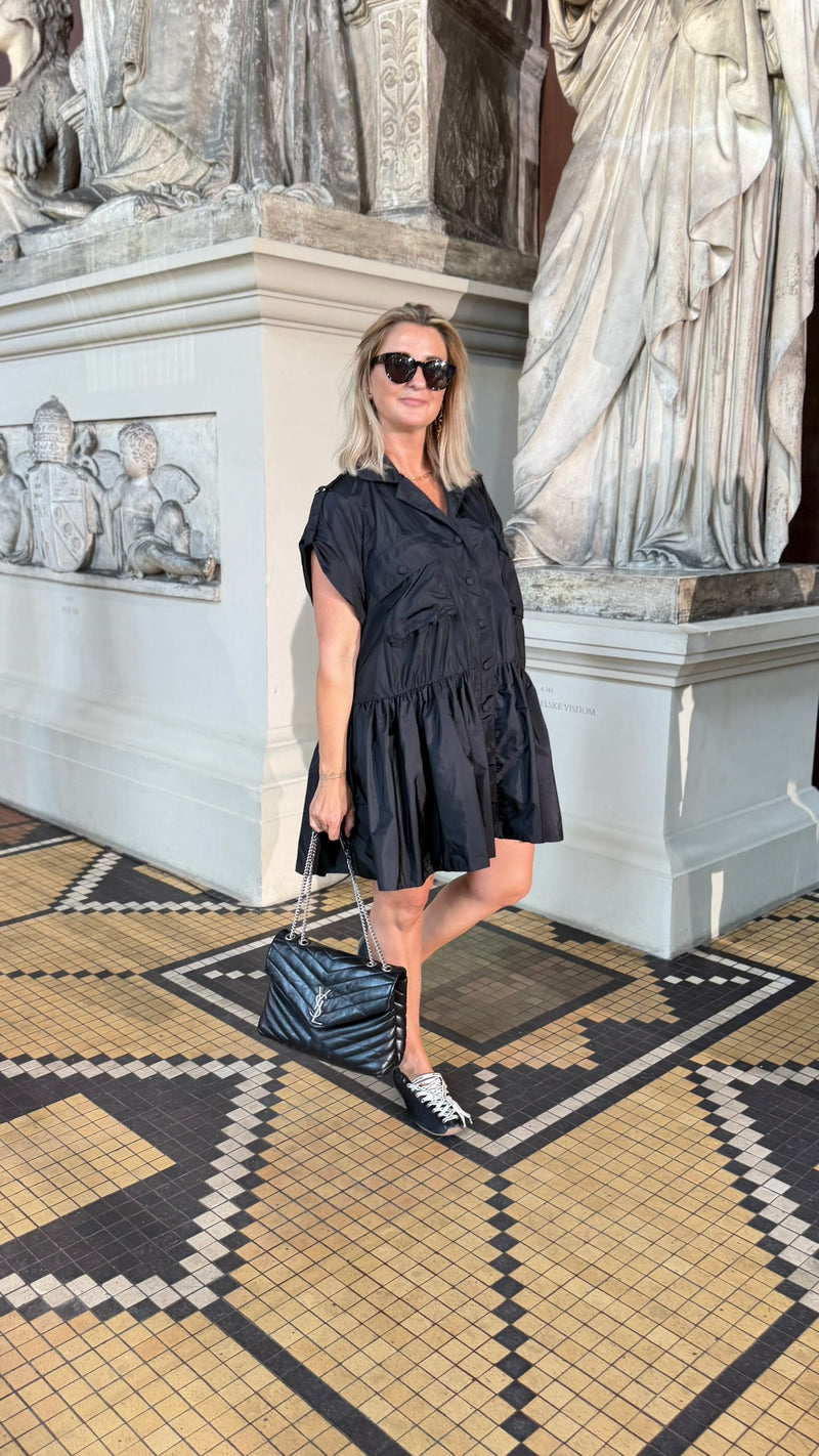Ganni - Kjole - Black - Flyweight Nylon Mini Utility Dress