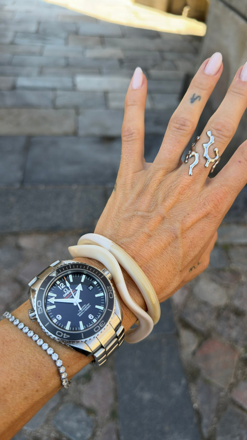 Nine - Odysso ring