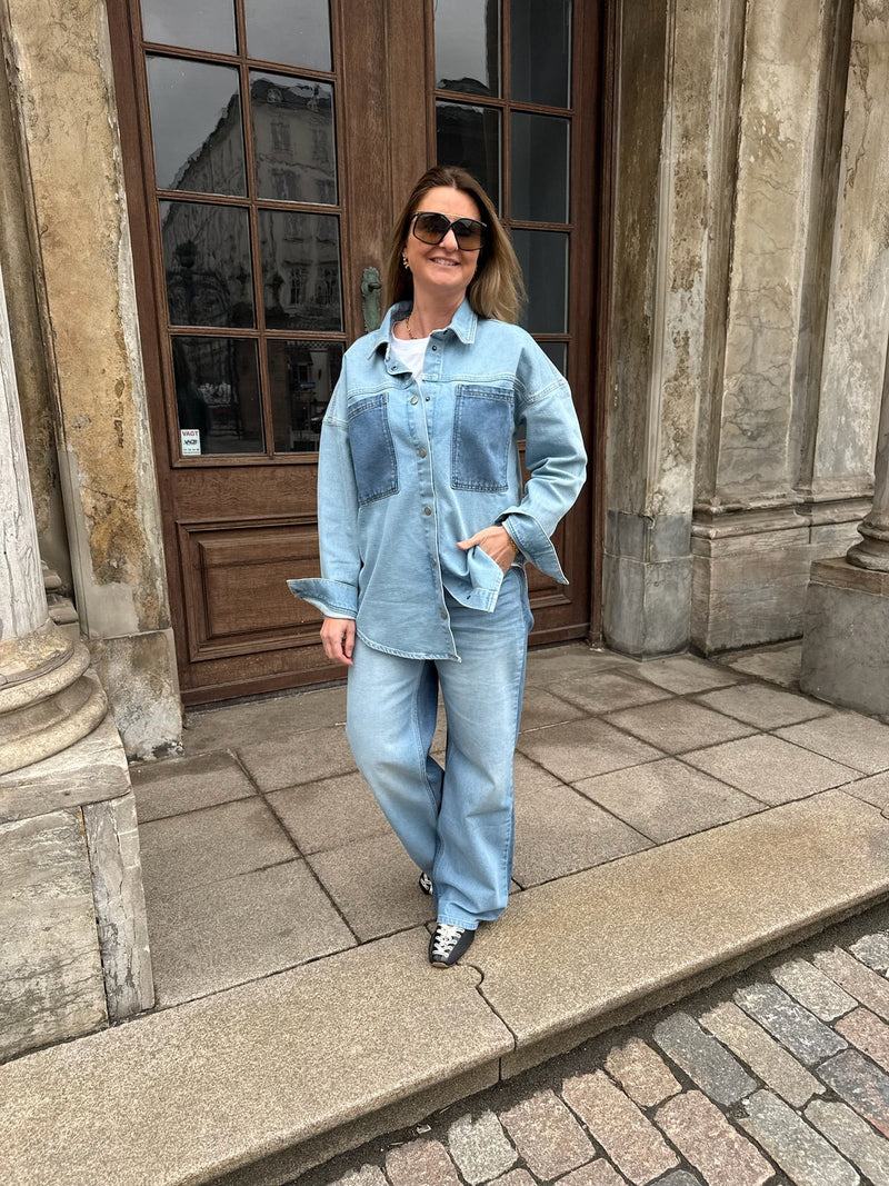 My Essential Wardrobe - Denimskjorte - Light Blue - Mazie Boxy Mix