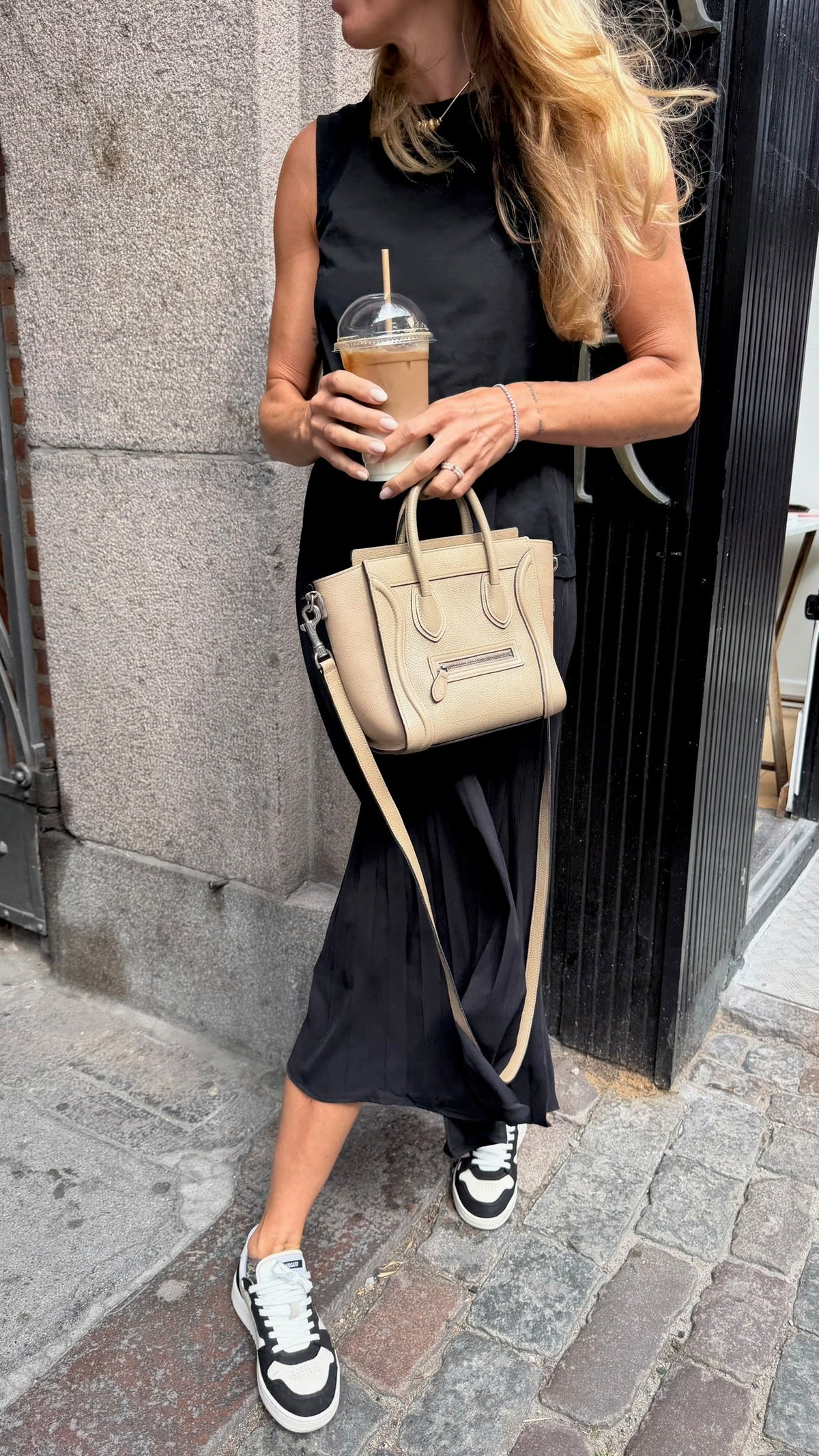 Preloved Céline Nano Luggage – håndtaske – taupe læder taske – secondhand
