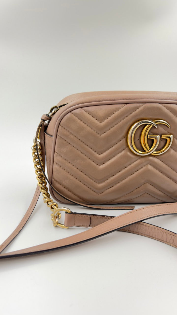 Gucci - GG Marmont Matelassé Mini - beige crossbody taske - secondhand