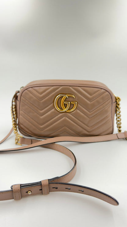 Gucci - GG Marmont Matelassé Mini - beige crossbody taske - secondhand