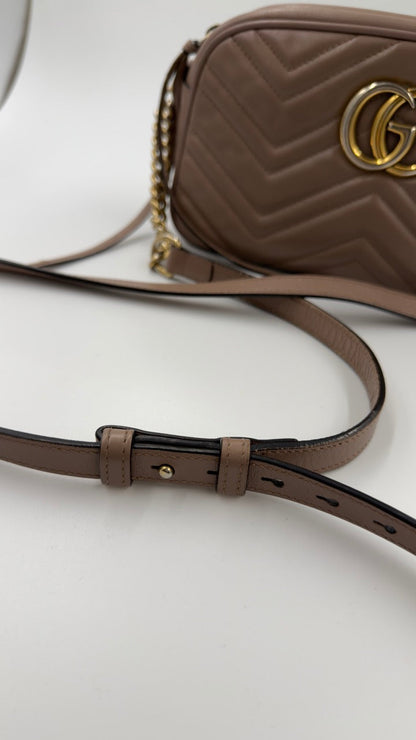Gucci - GG Marmont Matelassé Mini - beige crossbody taske - secondhand