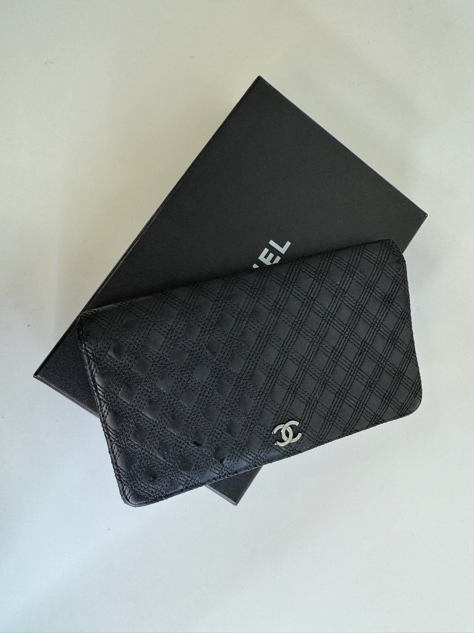 Chanel - Bifold wallet - Pung - Secondhand