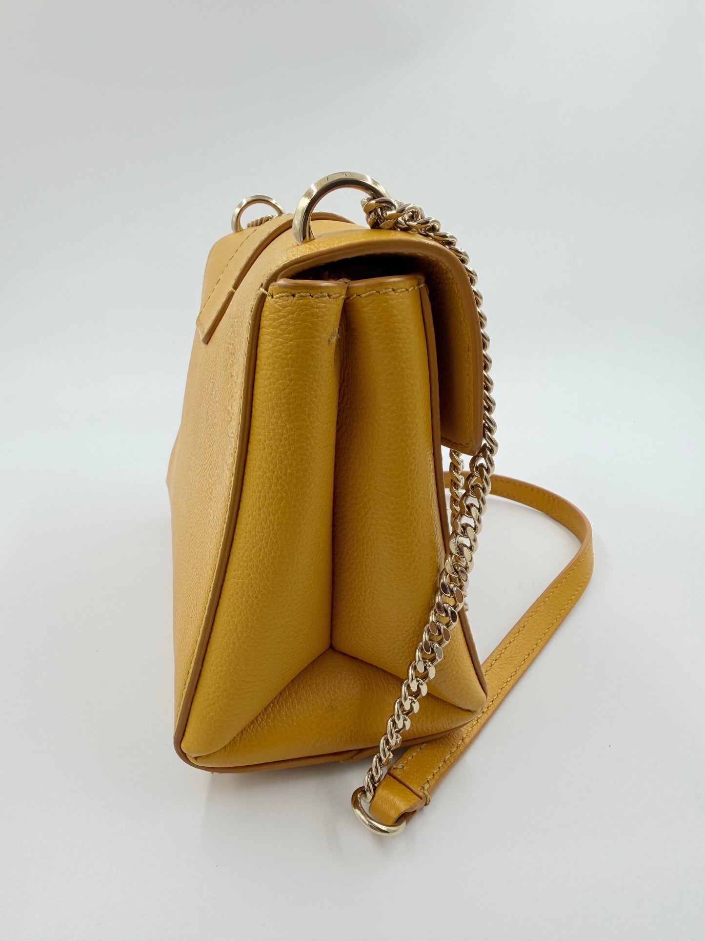 Jimmy Choo Rebel Soft - crossbody taske - gul lædertaske med kæderem - secondhand