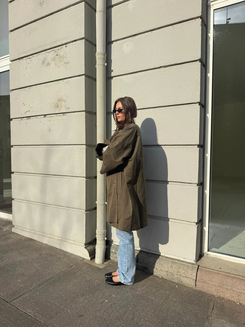 My Essential Wardrobe - Trenchcoat -  Sea Turtle - LyonMW