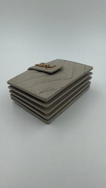 Saint Laurent - Monogram Quilted Card Holder - beige kortholder - secondhand