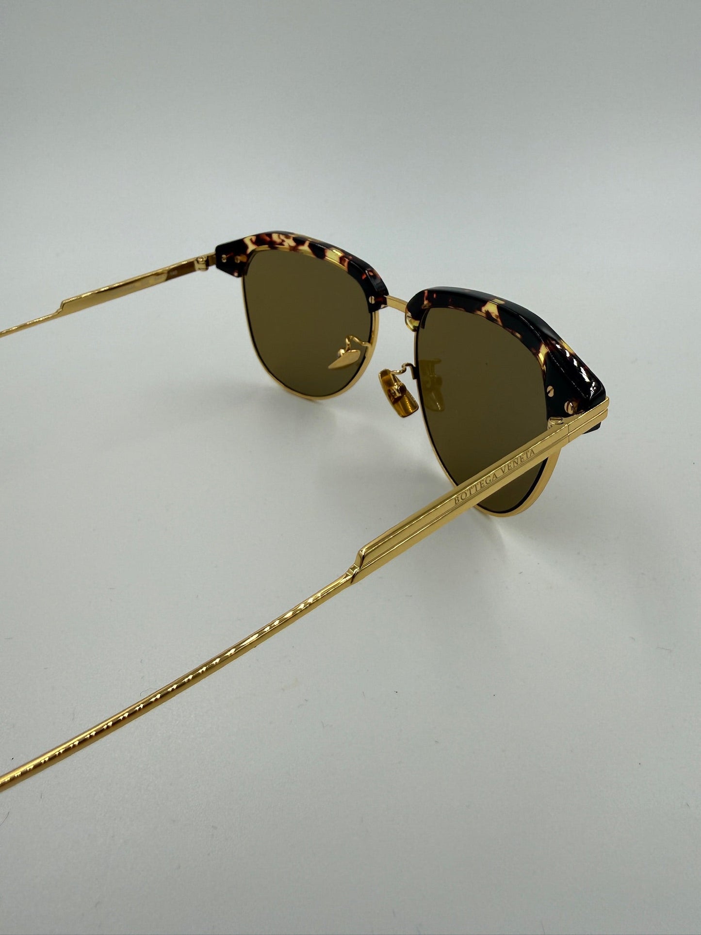 Bottega Veneta - Solbriller - BV1112SA - Secondhand