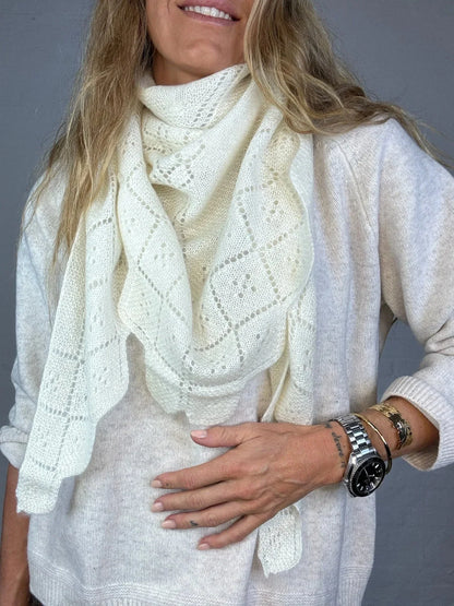 Andcopenhagen - Cashmeretøklæde - Triangle trinity stor 100% Cashmere - White - Stilkompagniet.dk