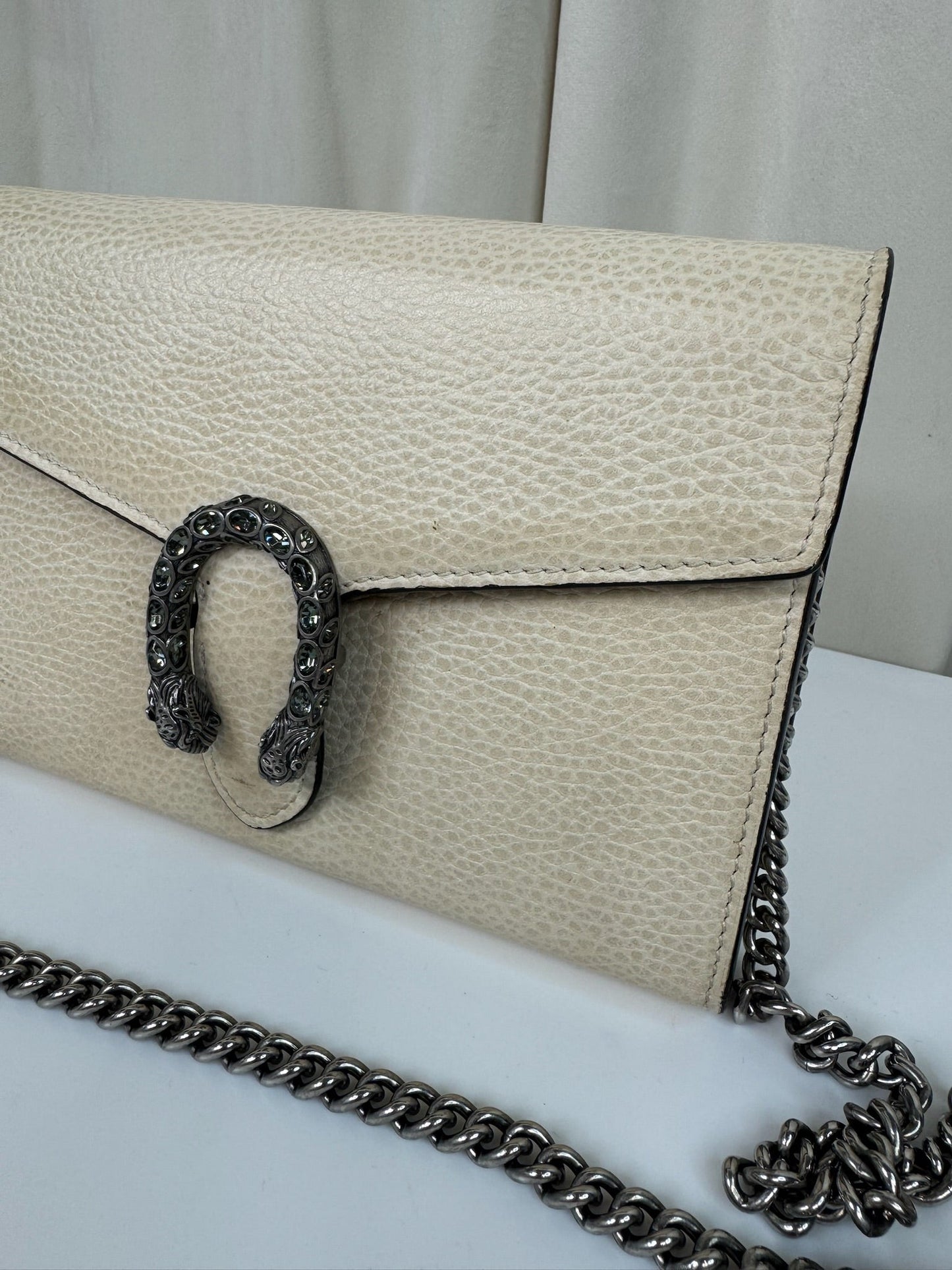 Gucci - Dionysus GG supreme chain wallet - Creme - Secondhand