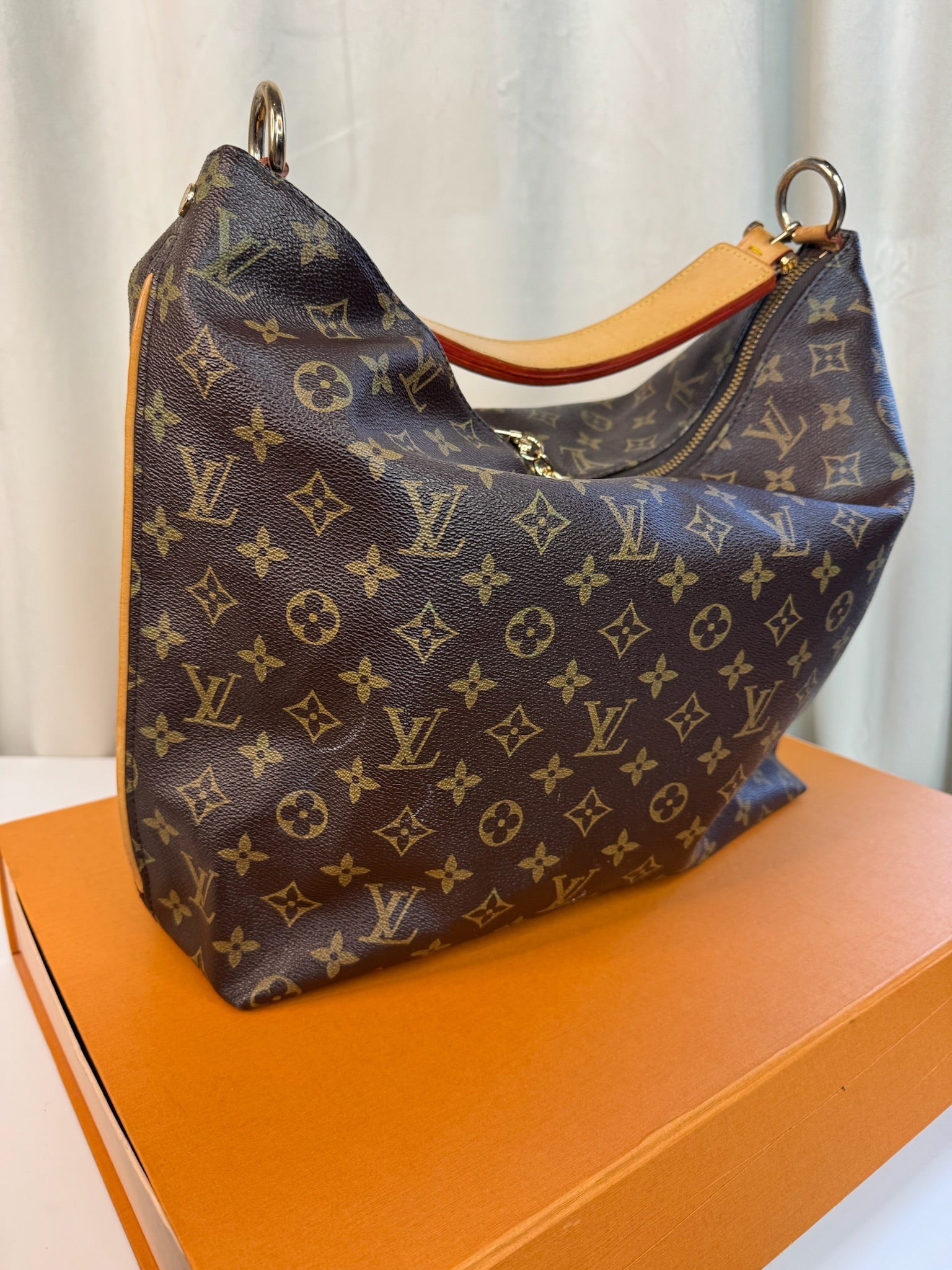 Louis Vuitton - Sully - Skuldertaske - Secondhand