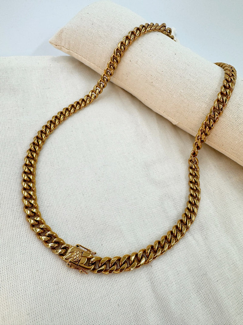 Nine Veya Necklace