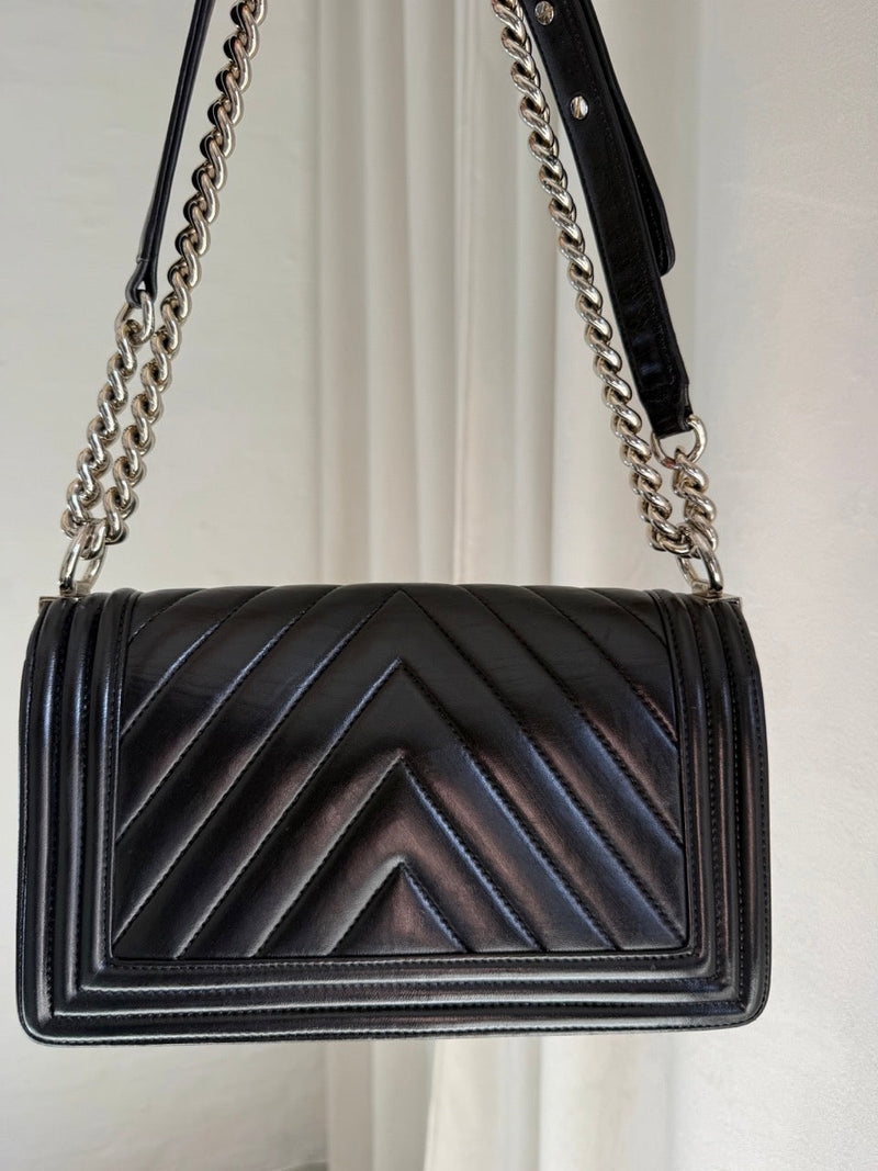 Chanel - Boy med sølv hardware - Secondhand