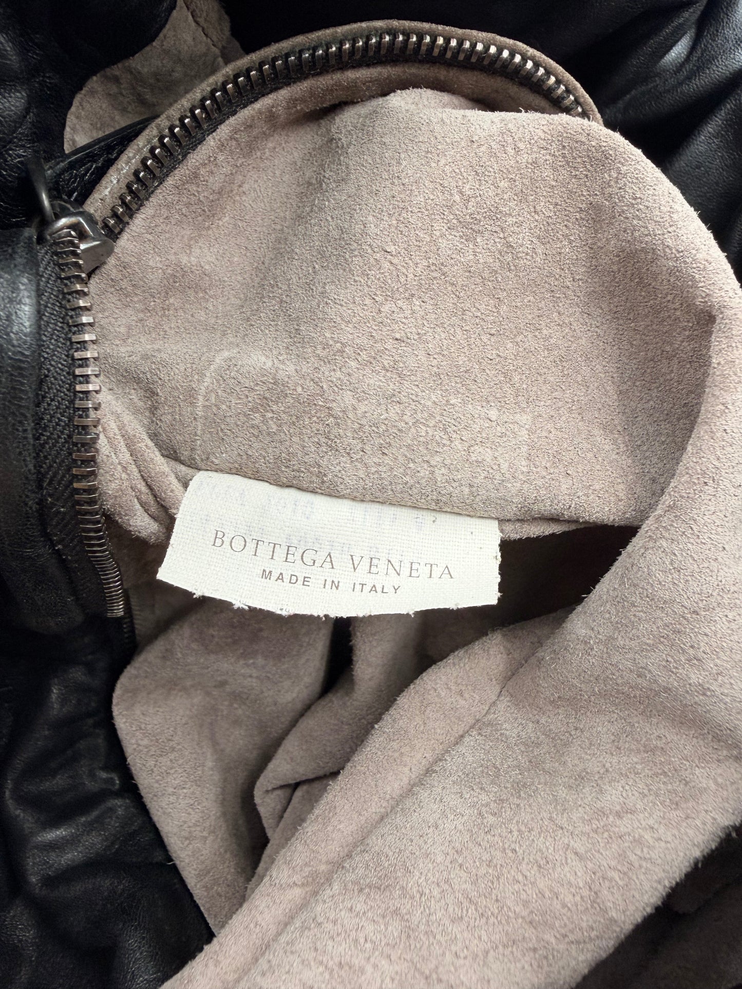 Bottega Veneta Intrecciato Drawstring skulder taske – sort flettet læder – secondhand