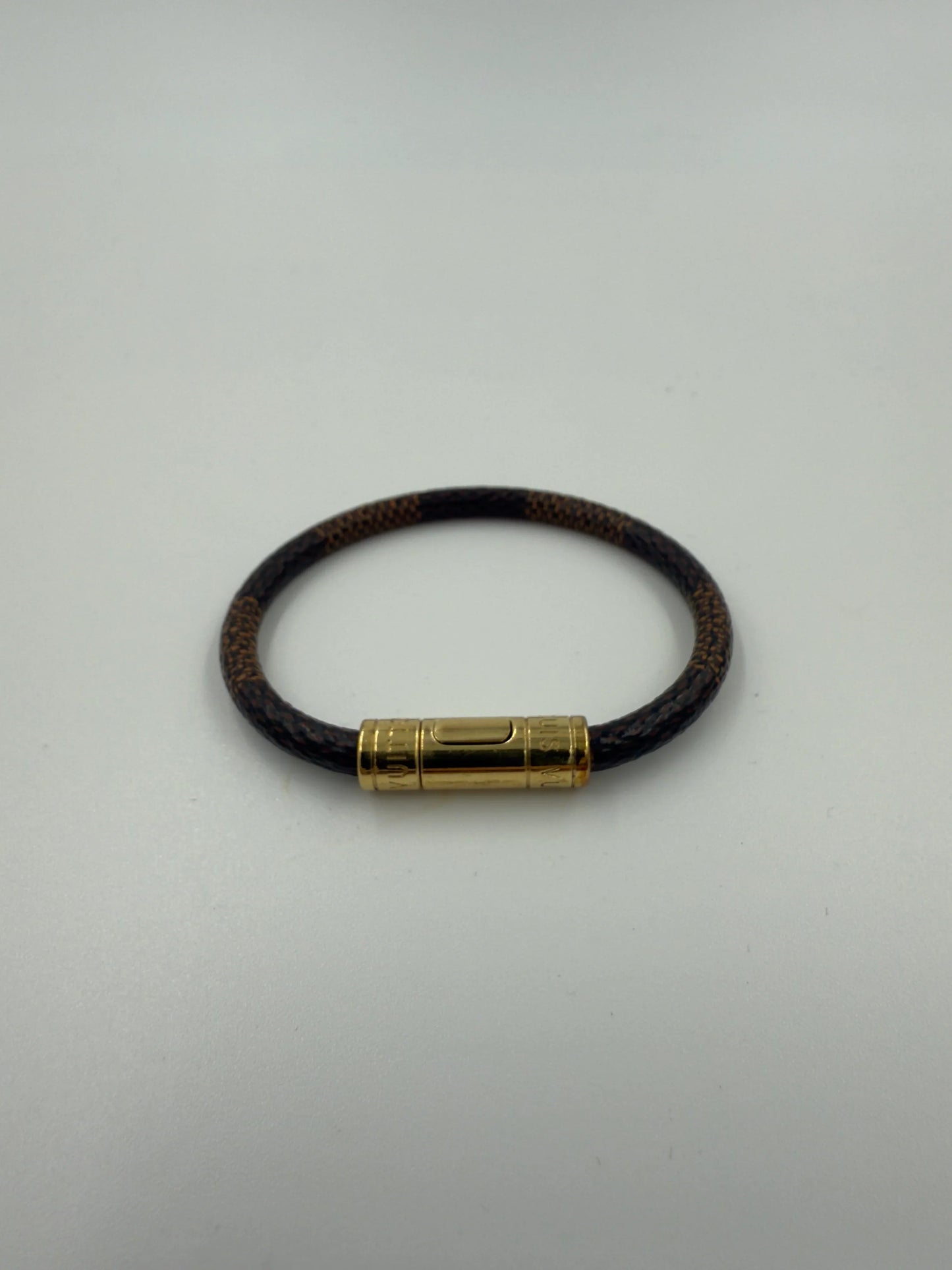 Louis Vuitton - Keep It Bracelet – Monogram Canvas - Secondhand