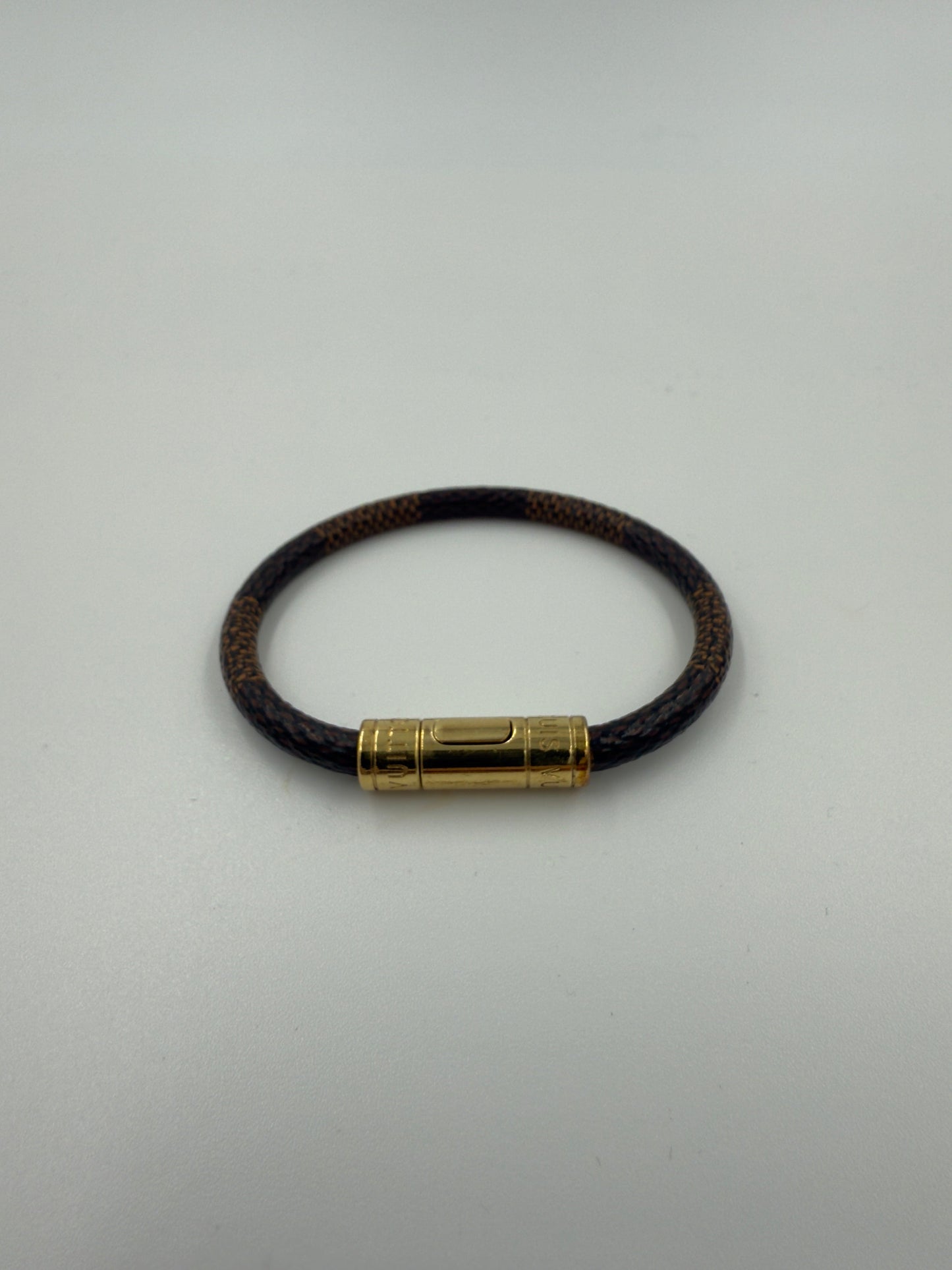 Louis Vuitton - Keep It Bracelet – Monogram Canvas - Secondhand