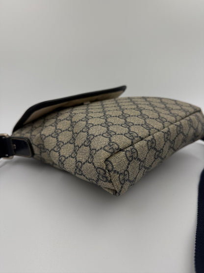 Gucci - GG Supreme messenger Crossbody - Secondhand