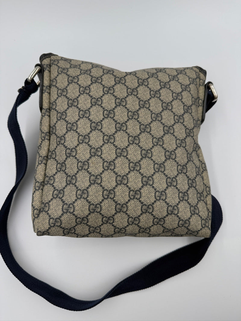 Gucci - GG Supreme messenger Crossbody - Secondhand