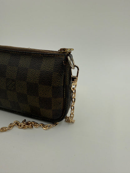 Louis Vuitton - Mini Pochette Chain Purse - Secondhand