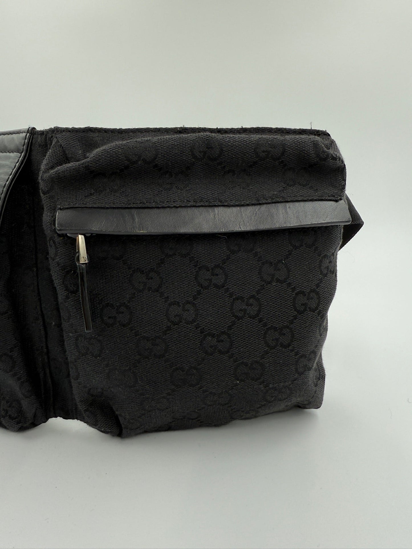 Gucci - Sort - GG canvas bæltetaske -  Secondhand