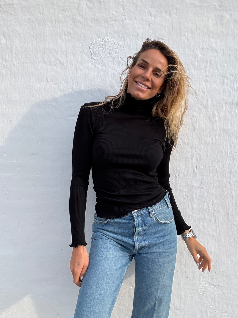 The Collection - Silke bluse - Sort - 70% silke + 30 % bomuld - Sof