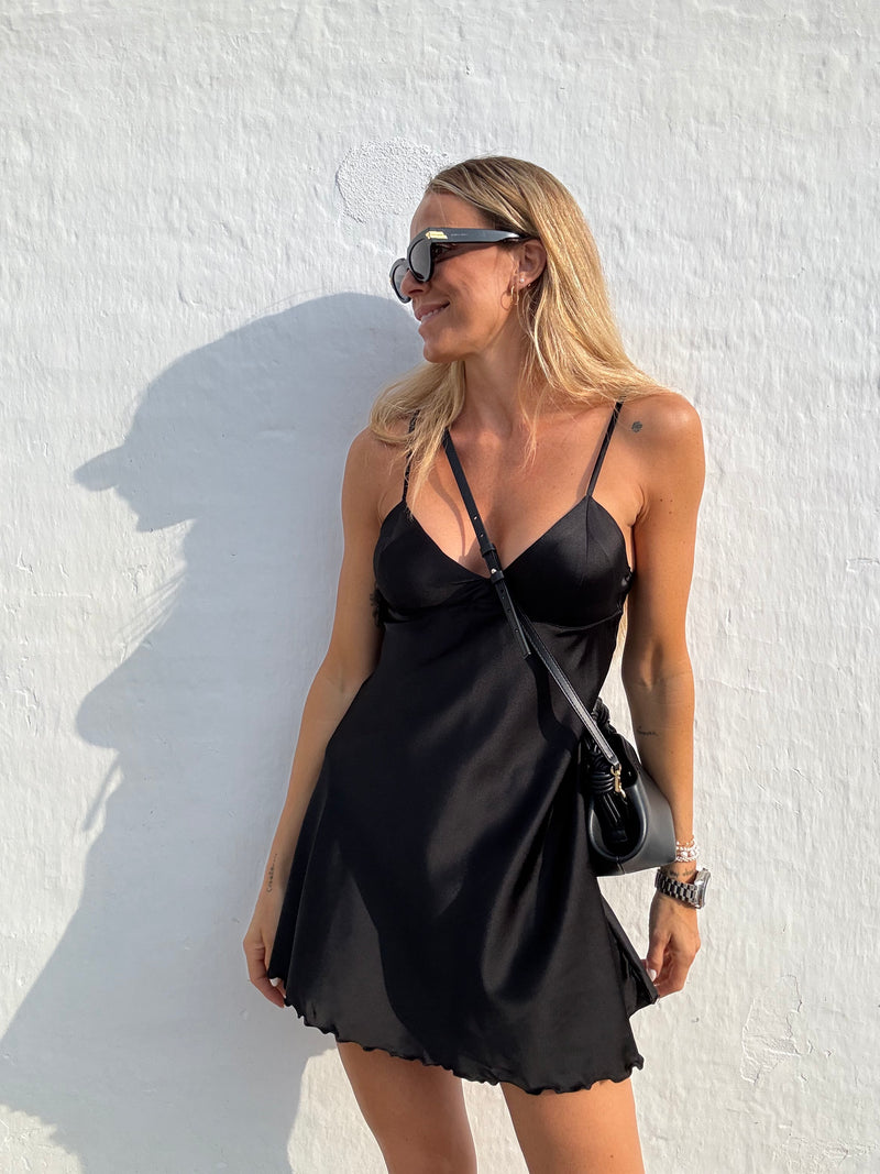 The Collection - Silke kjole - Black - Lia