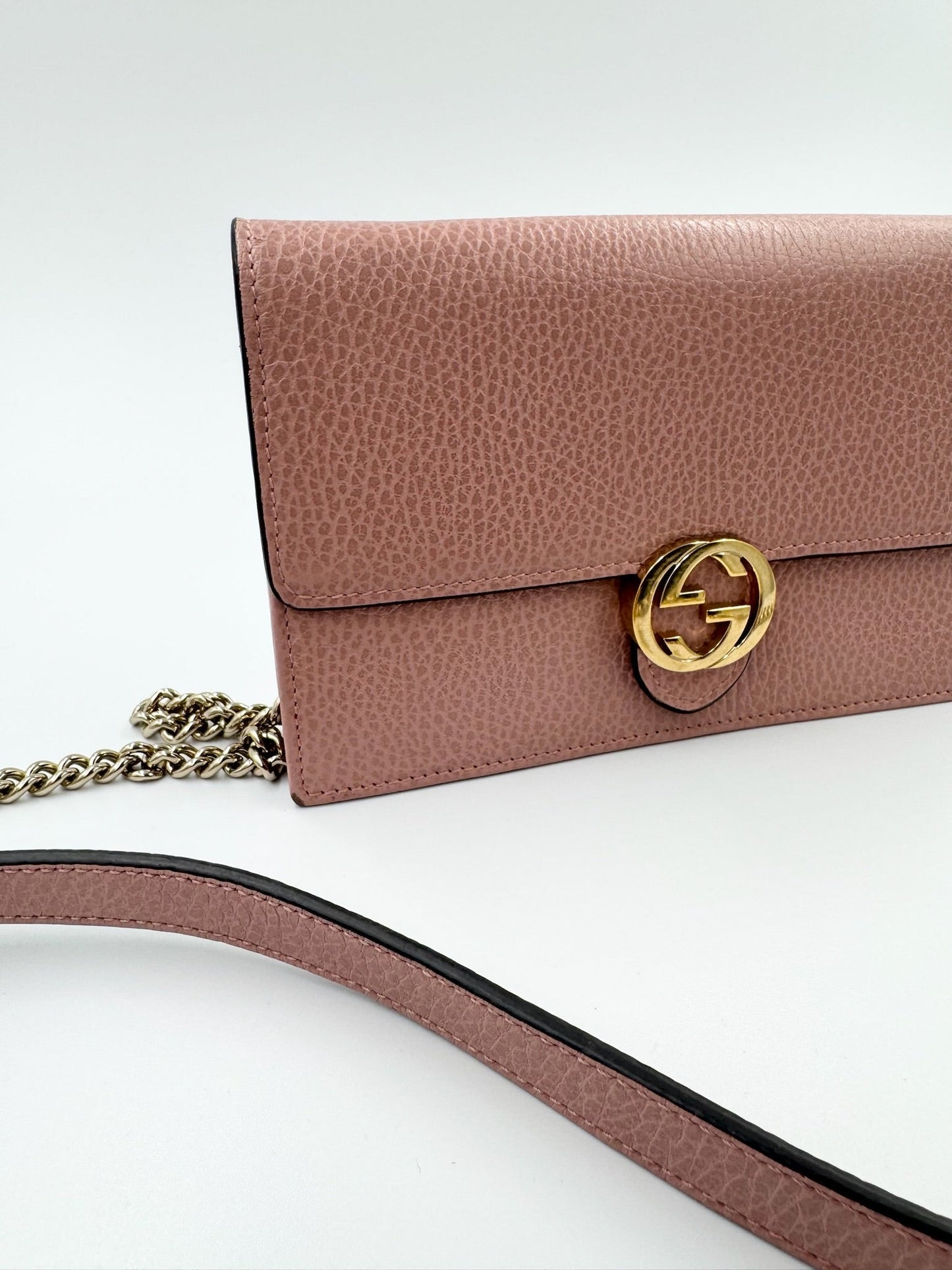 Gucci - Guccissima Icon Chain Wallet - Rosa - Secondhand