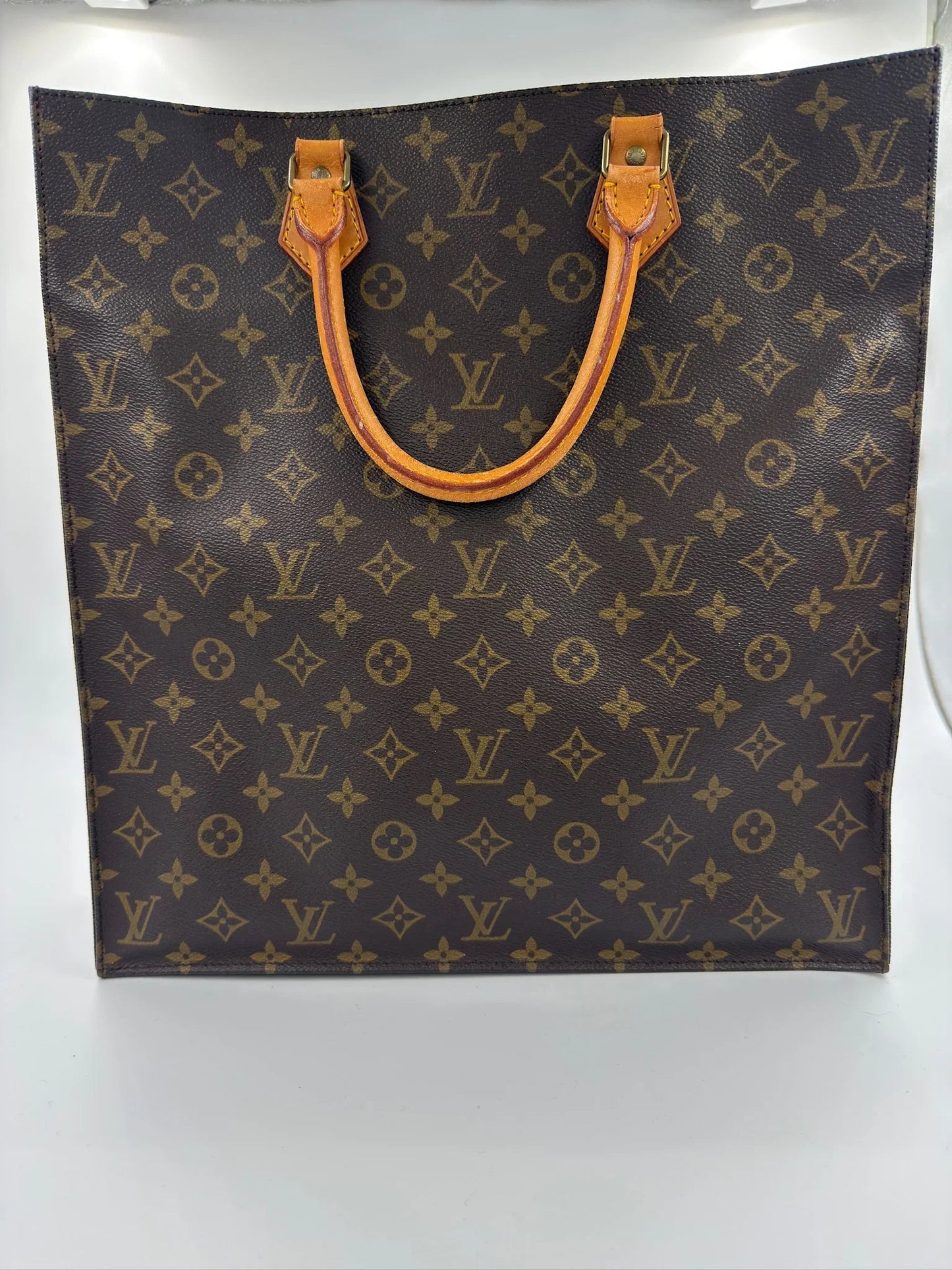 Louis Vuitton - Taske - LV Sac Plat Taske - Secondhand