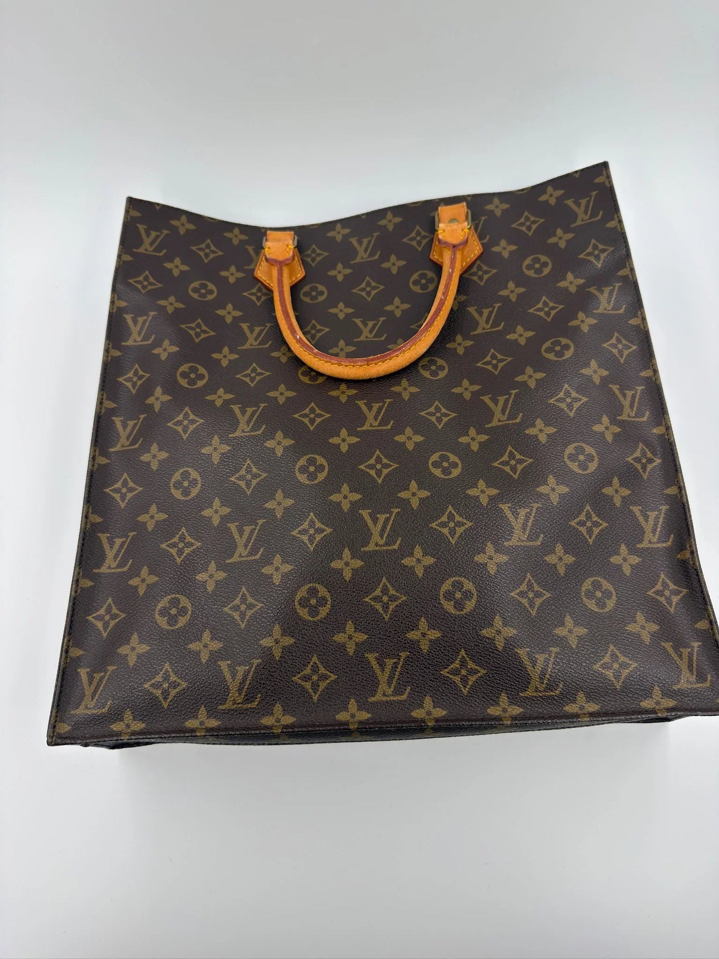 Louis Vuitton - Taske - LV Sac Plat Taske - Secondhand