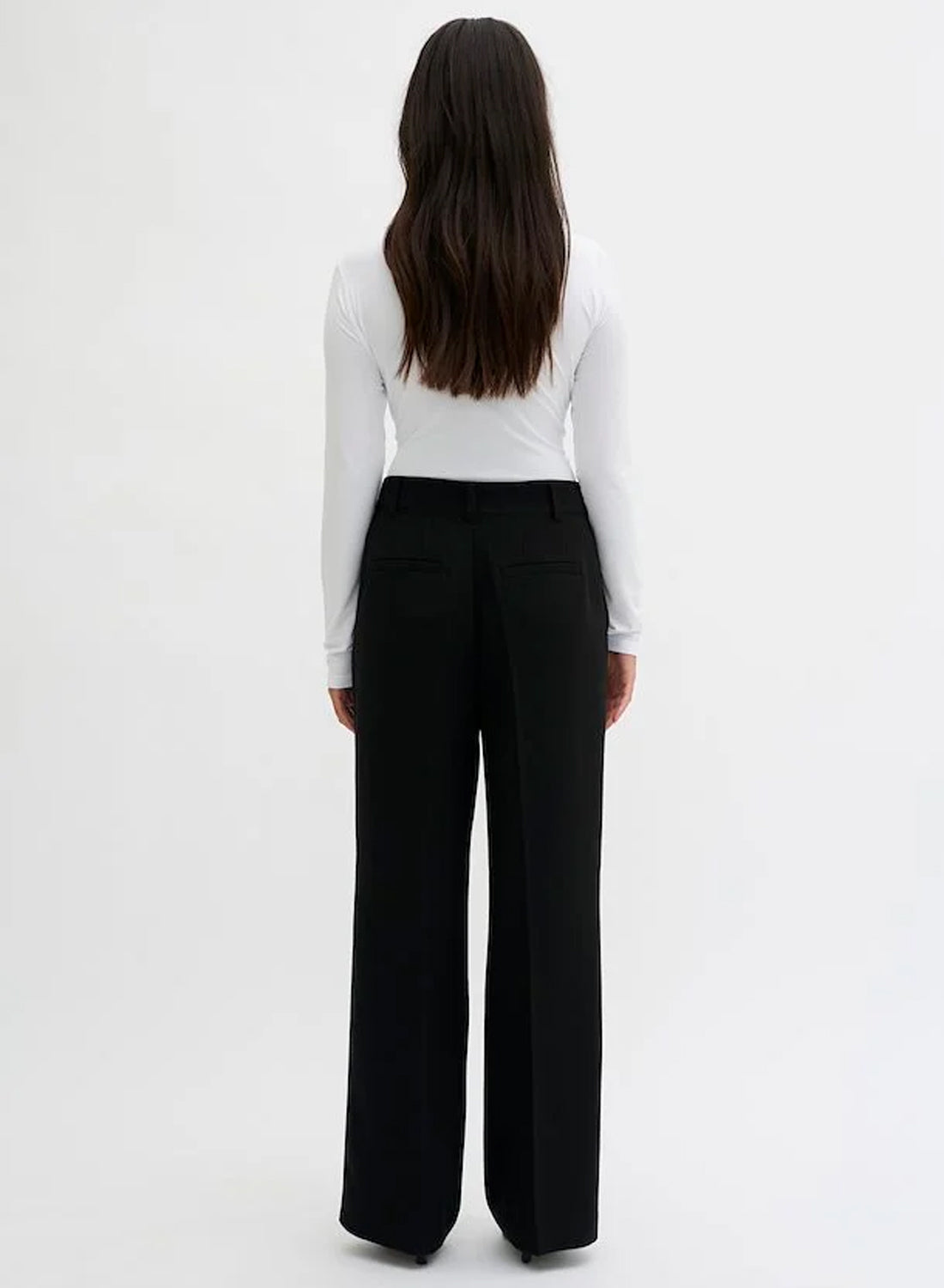 My Essential Wardrobe 29 The Tailored Pant Black