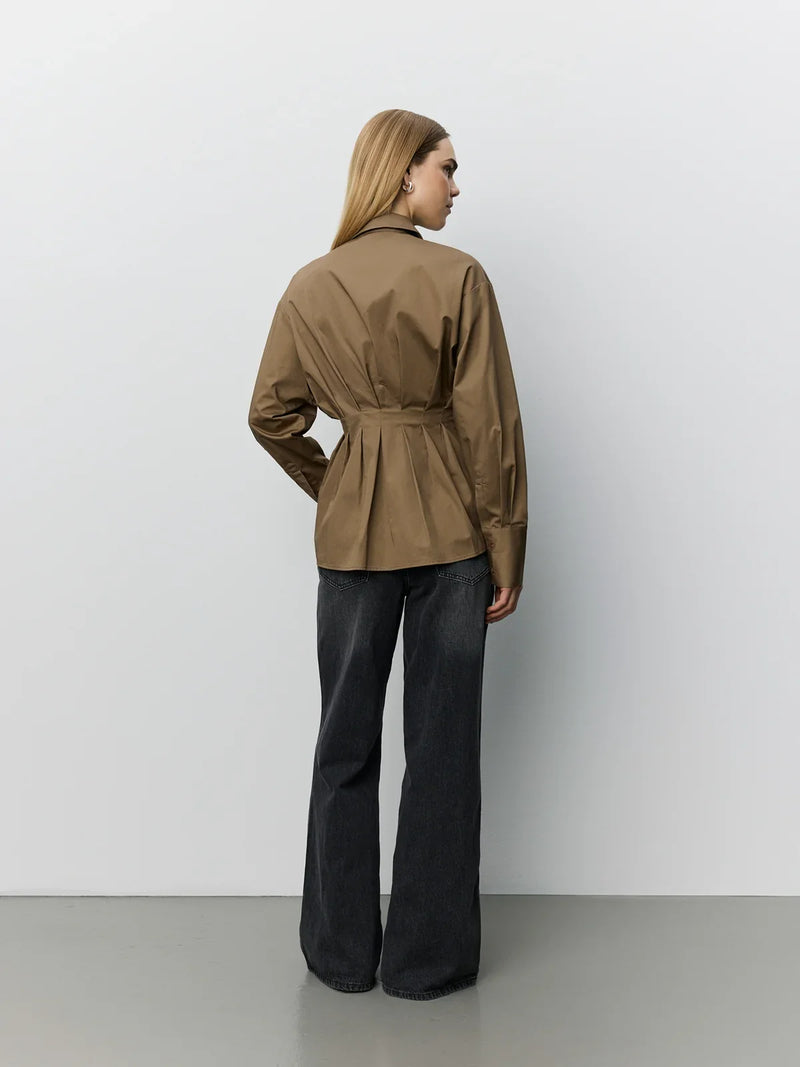 Sofie Schnoor - Skjorte - Middle Brown - Mikrasw Fitted