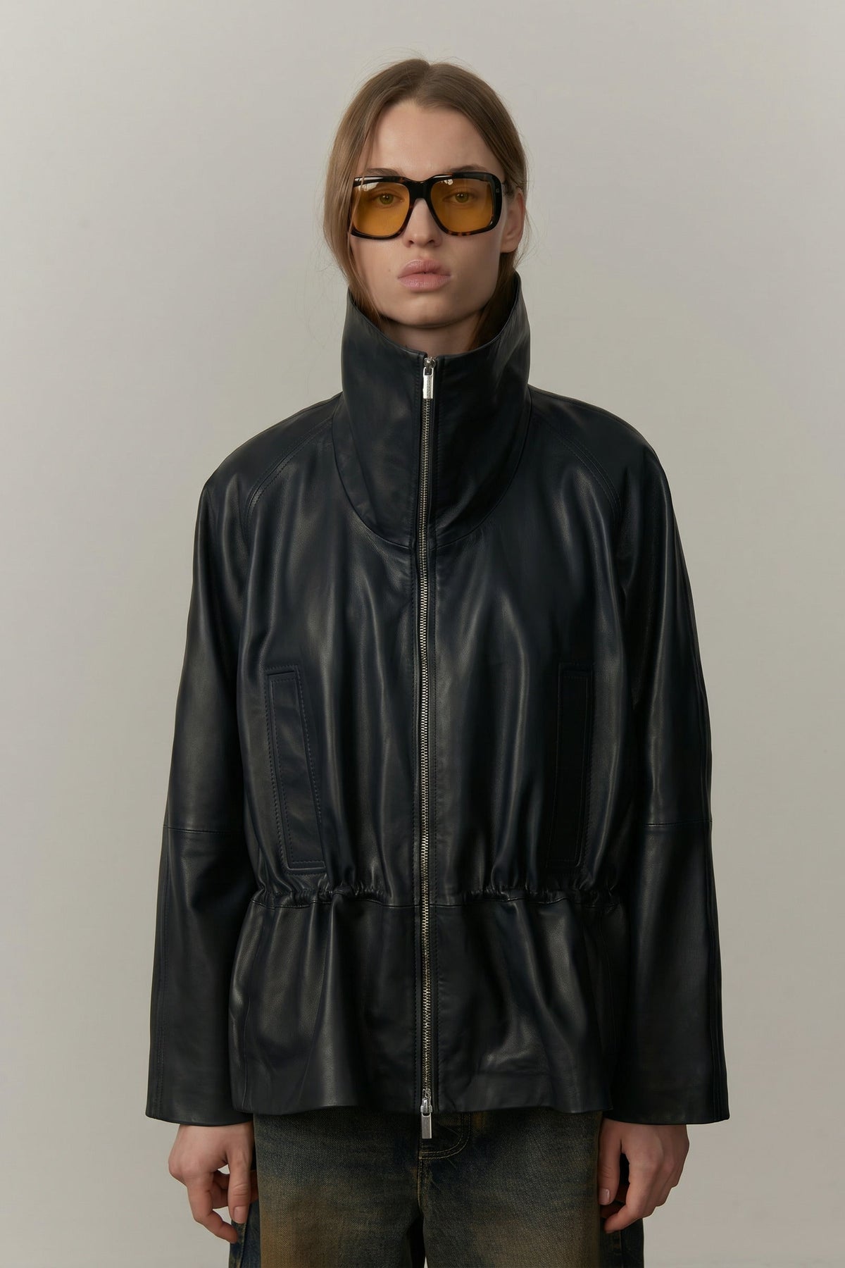 Oscar Leather Jacket fra HERSKIND er en eksklusiv læderjakke