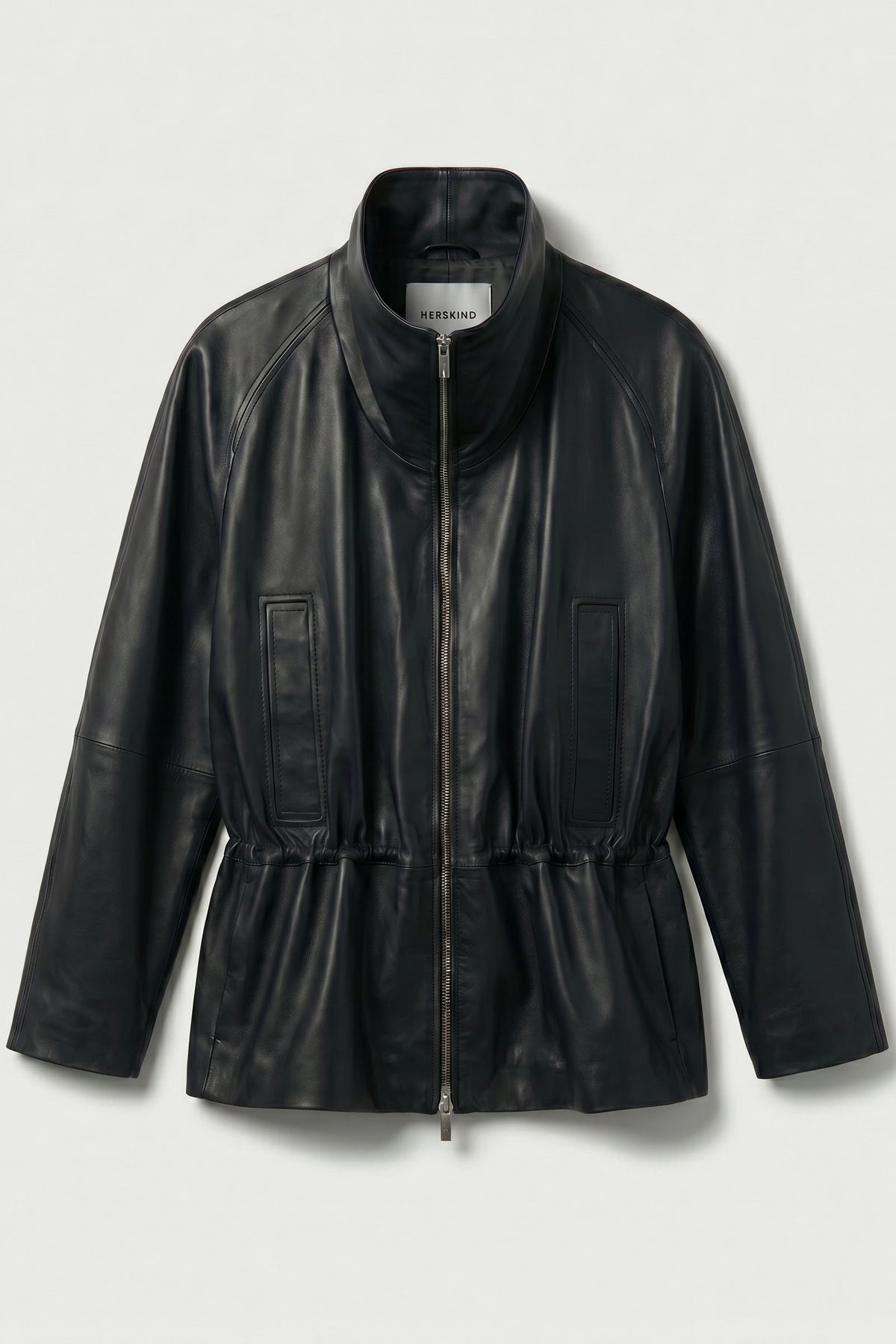 Oscar Leather Jacket fra HERSKIND er en eksklusiv læderjakke