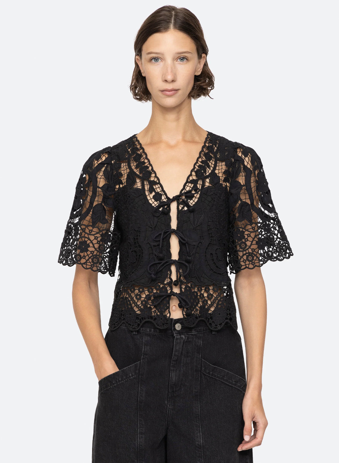 Sea Newyork Gianna Lace Tie Front Top Black