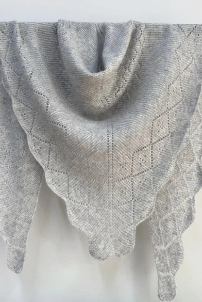 Andcopenhagen - Cashmeretøklæde - Triangle trinity stor 100% Cashmere - Grey - Stilkompagniet.dk