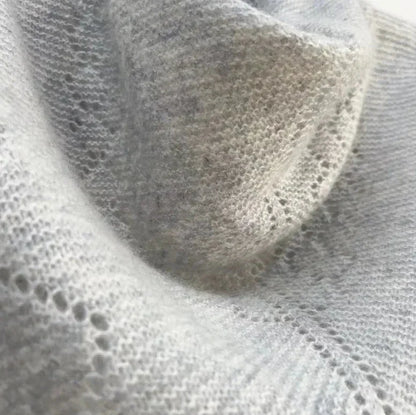 Andcopenhagen - Cashmeretøklæde - Triangle trinity stor 100% Cashmere - Grey - Stilkompagniet.dk