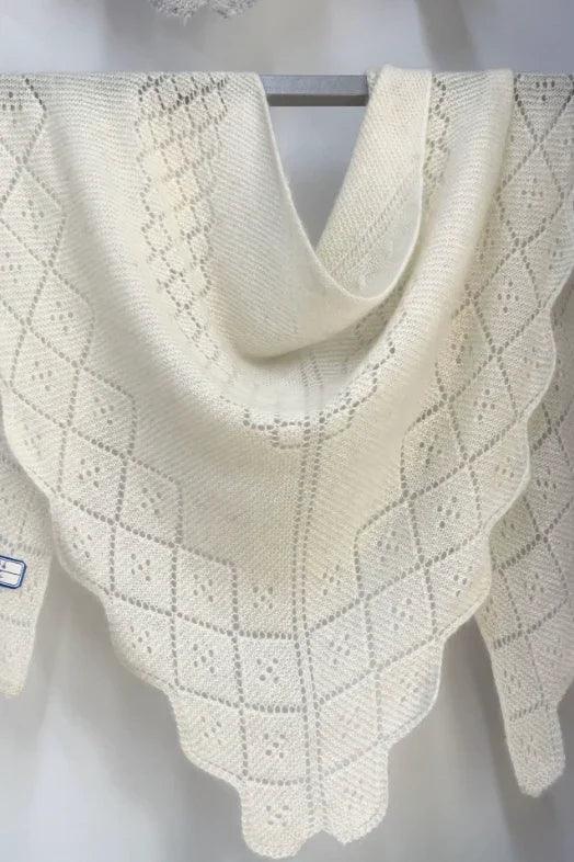 Andcopenhagen - Cashmeretøklæde - Triangle trinity stor 100% Cashmere - White - Stilkompagniet.dk