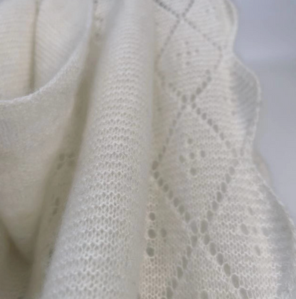 Andcopenhagen - Cashmeretøklæde - Triangle trinity stor 100% Cashmere - White - Stilkompagniet.dk