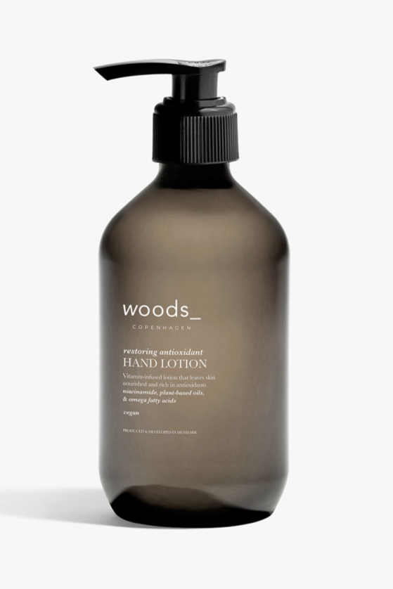 Flaske med pumpe, 400ml, vegansk håndlotion fra Woods med antioxidanter.