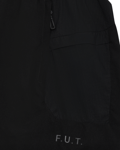 HALO - Shorts - Black - Scout