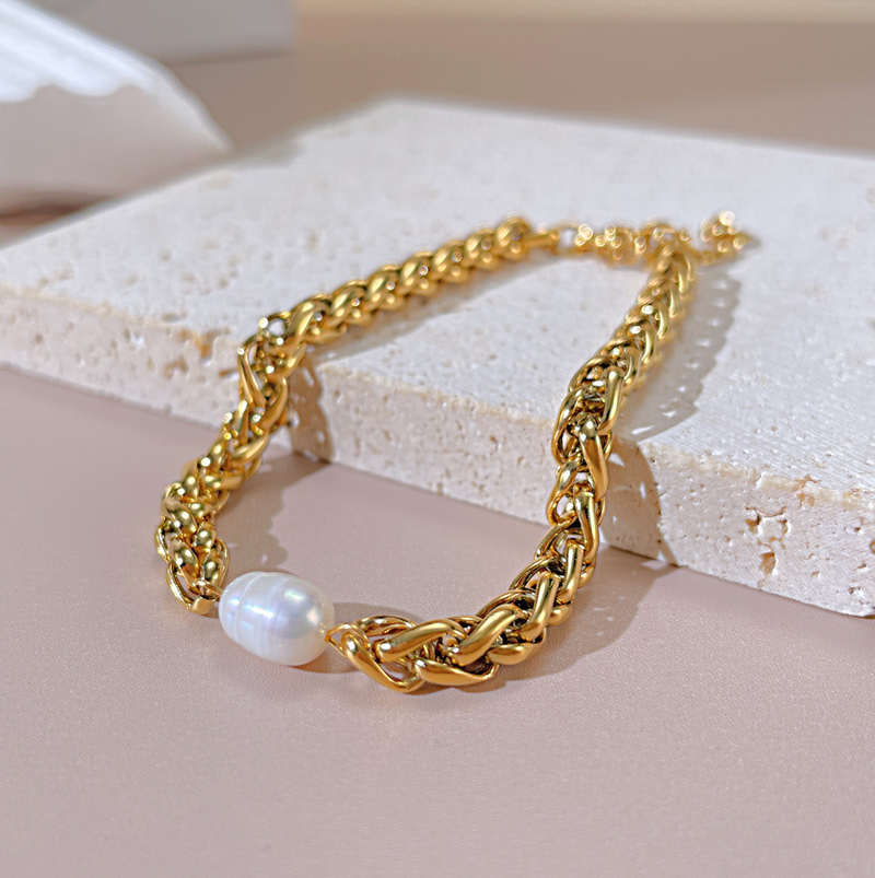 Nine - Indie Bracelet