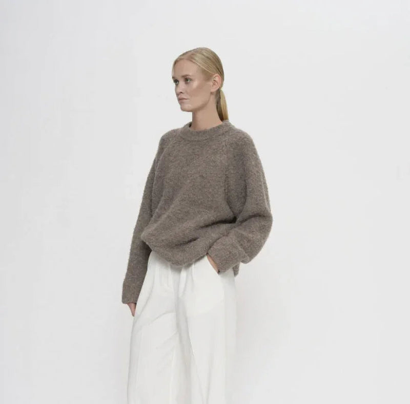 2NDDAY - Strik - Walnut - Garnet Curly Knit - Stilkompagniet.dk