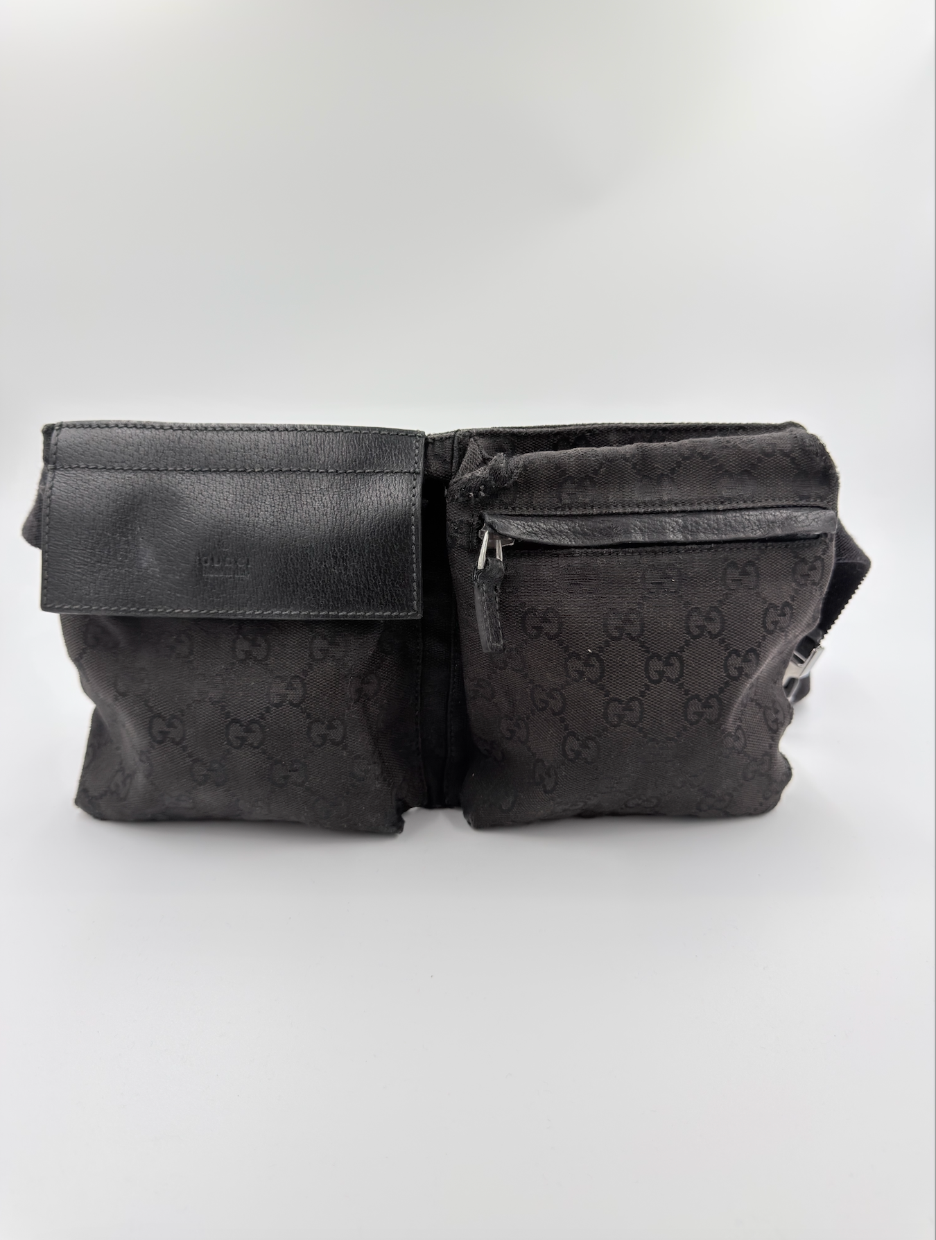 Gucci - Sort - GG canvas bæltetaske -  Secondhand