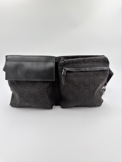 Gucci - Sort - GG canvas bæltetaske -  Secondhand