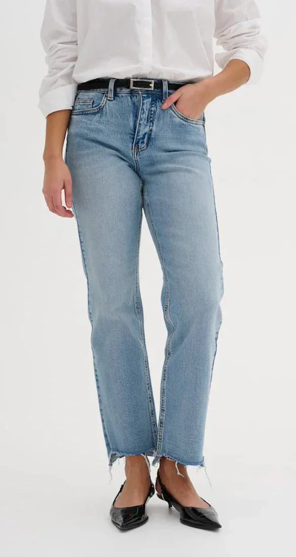 Jeans - Light blue denim - Dango jeans MW 114 - MY ESSENTIAL WARDROBE - Stilkompagniet.dk