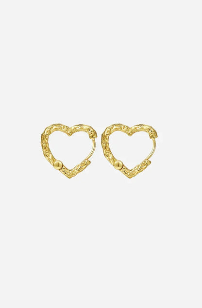 Liza Heart Hoops øreringe i hjerteform, 18 karat forgyldt 925 sterlingsølv fra Andcopenhagen Jewelry.