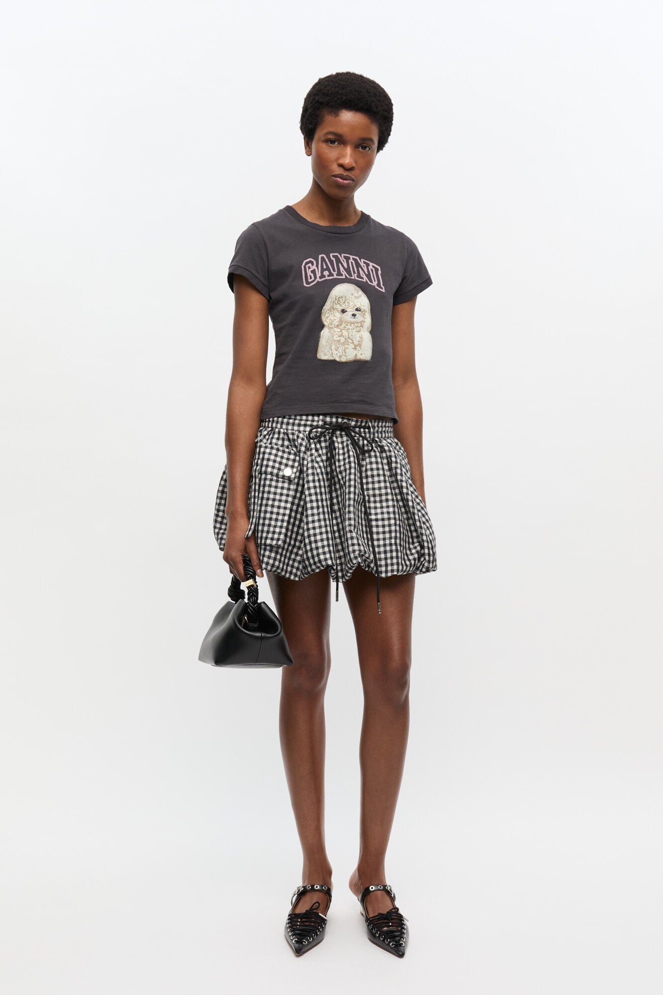 Ganni - T-shirt - Phantom - Baby fit tee med puddel