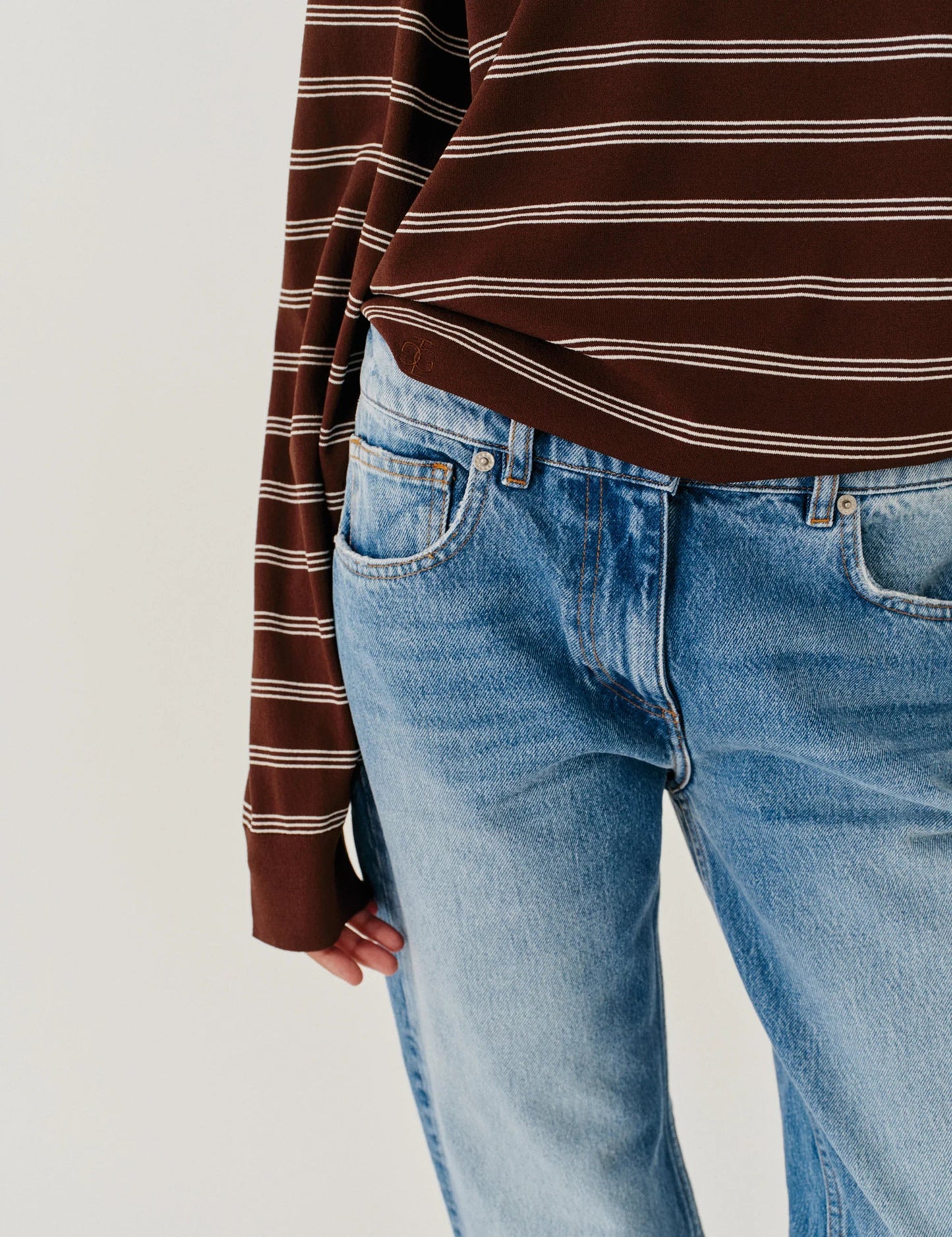 The Garment - Jeans - Darcy Distressed Jeans