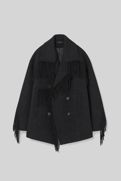 Sort oversized IRO Paris Drifter uldjakke med frynser langs krave, front og ærmer, bred reverskrave og dobbeltradet knaplukning.