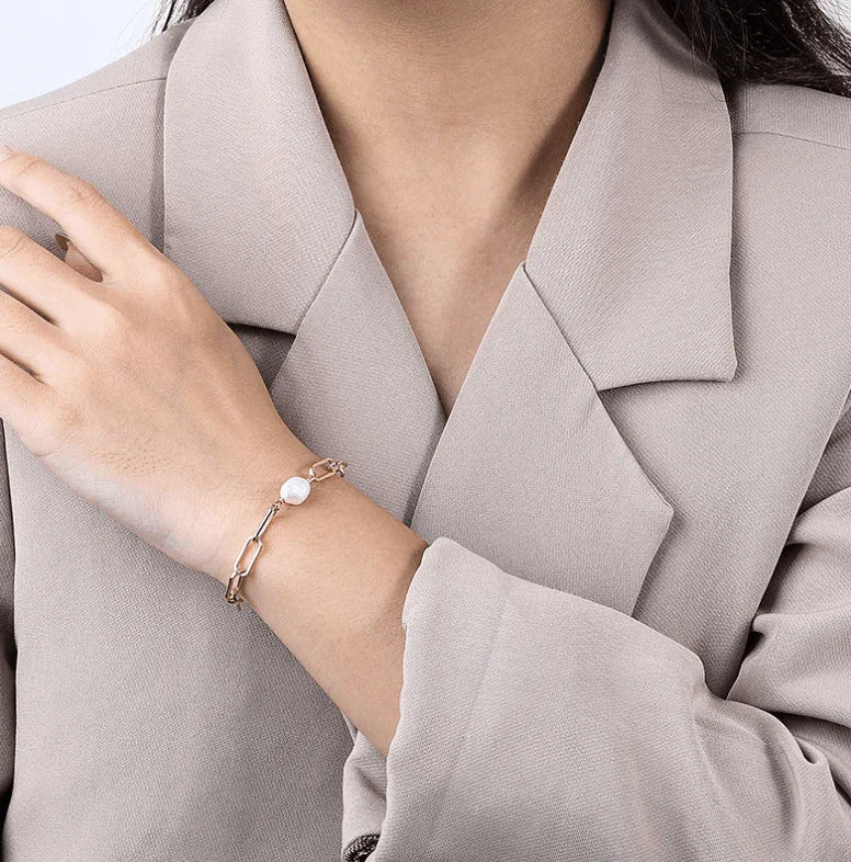Andcopenhagen  Jewelry - Armbånd - 18 karat guldbelagt - Sanni Chunky Pearl chain
